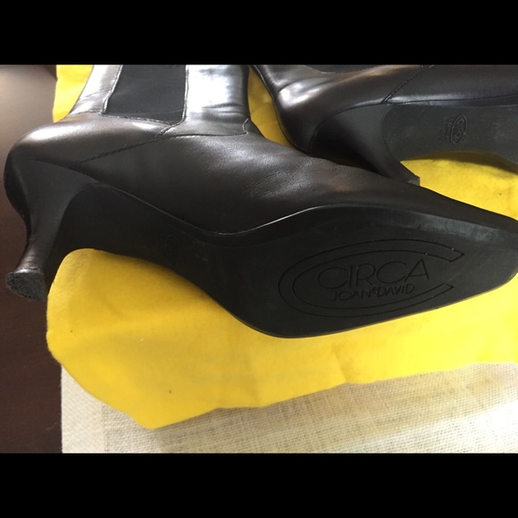 Ladies boots - Picture 3 of 5